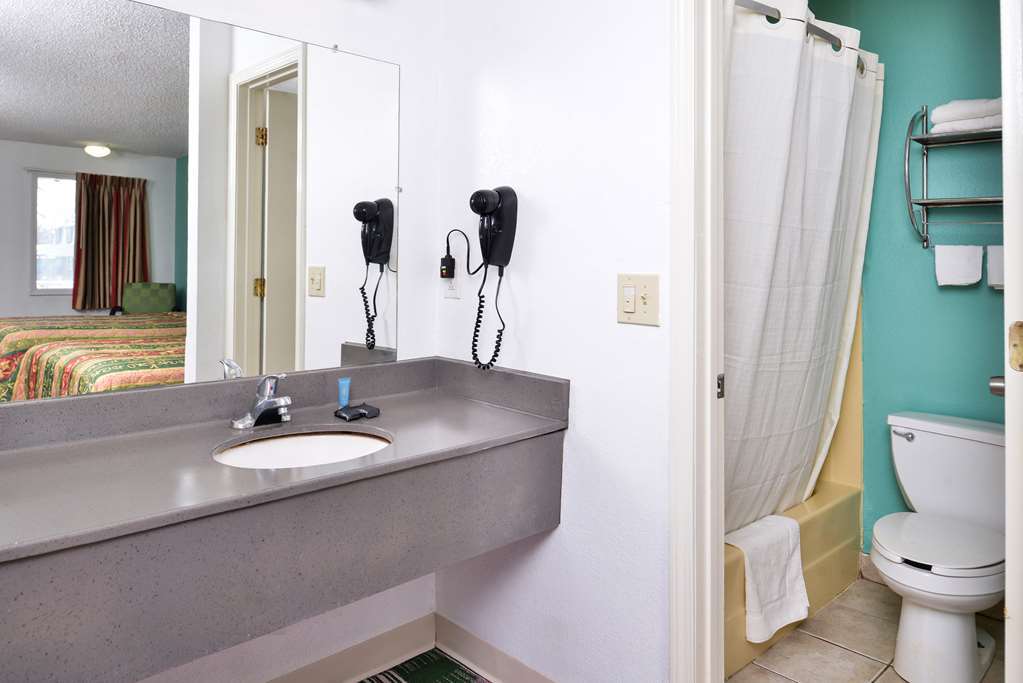 Indy Southwestern Inn-south Motel